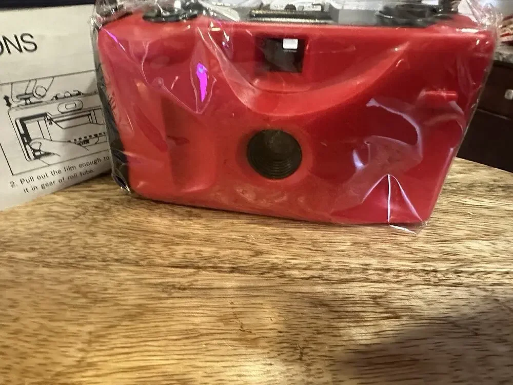 Brand New Vintage 35 MM Reusable Red Camera W/ Strap